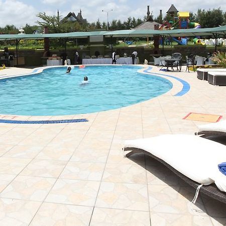 Giraffe Ark Game Lodge Nyeri Exterior photo